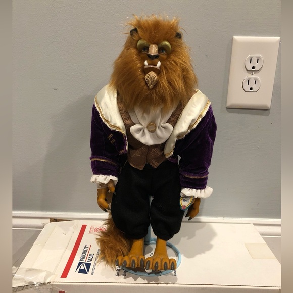 Dakin Other - Disney Vintage 1991  Beauty and the Beast collectible statue with stand